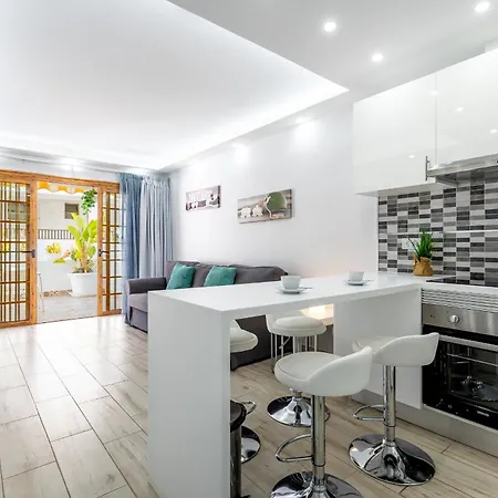 Appartamento 613 Garden City, Heated Pool, Ac And Wifi Costa Adeje (Tenerife)