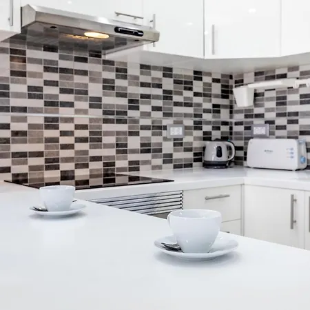 613 Garden City, Heated Pool, Ac And Wifi Apartament