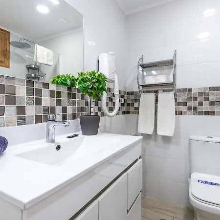 Apartament 613 Garden City, Heated Pool, Ac And Wifi *